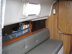 Port settee2.JPG